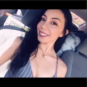 Meet your Posher, Stephanie